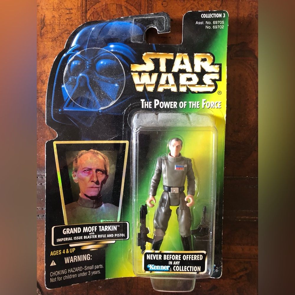 Mint - Grand Moff Tarkin / 1996 POTF / Sealed Cardback